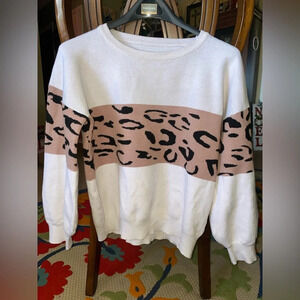 Women’s Casual Long Sleeve Pullover Sweater Size Medium​​​